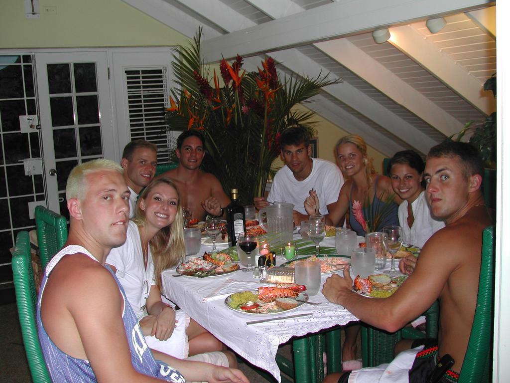 Moon San Villa At The Blue Lagoon بورت أنطونيو المظهر الخارجي الصورة